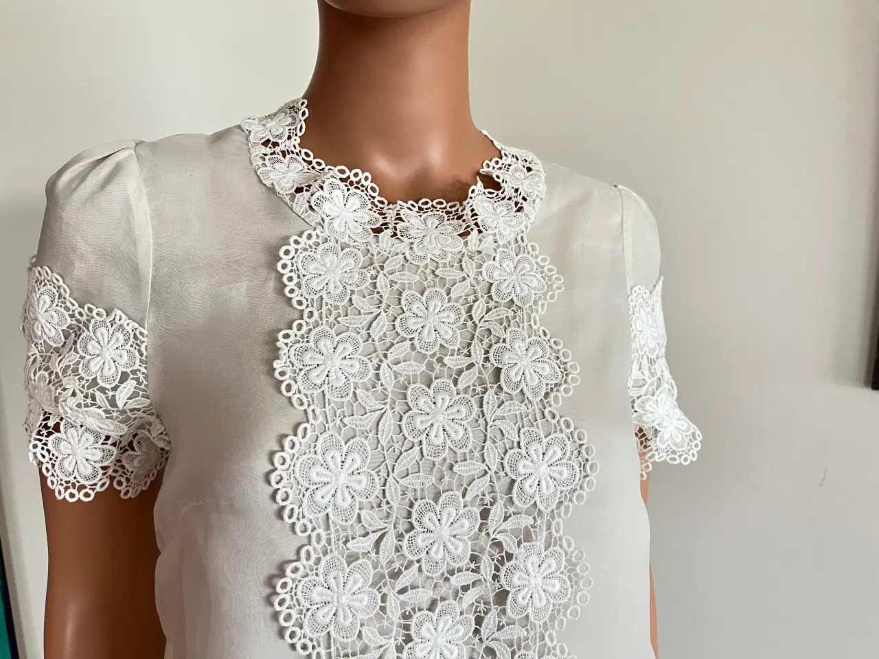 Billede 2 -  Blonde Bluse