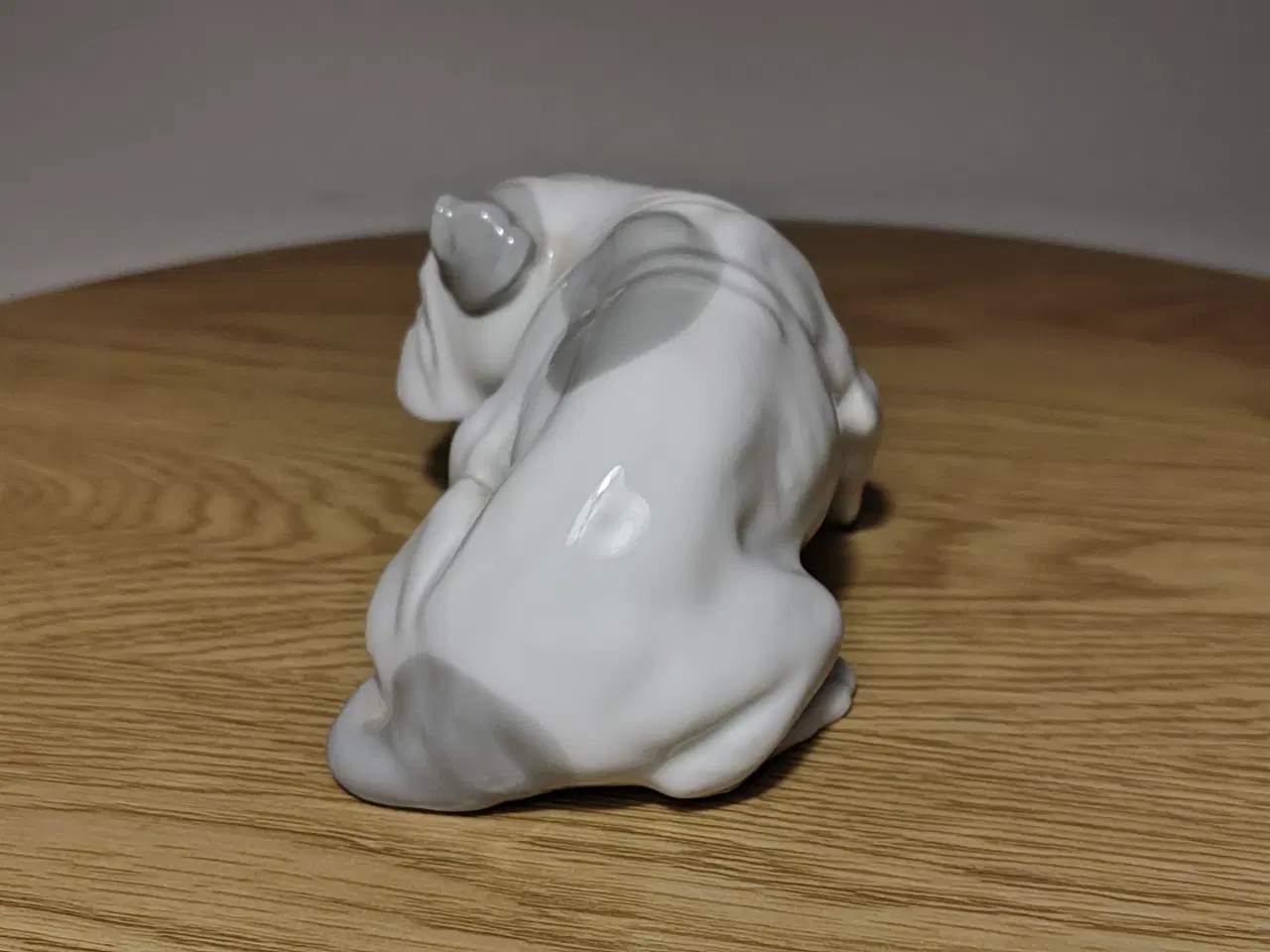 Billede 4 - Sød lille porcelænshund