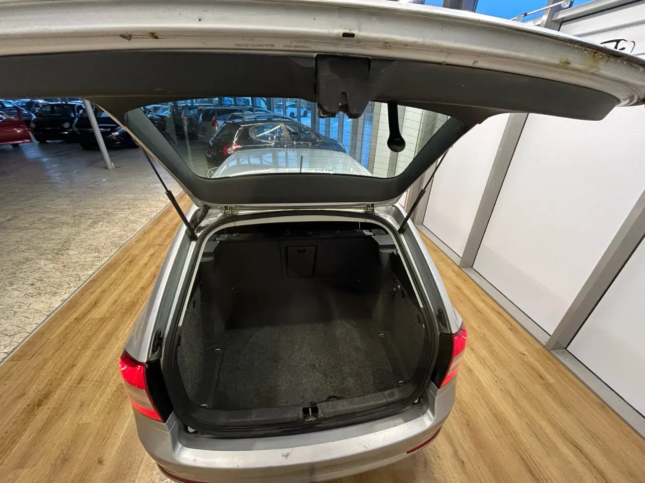 Billede 14 - Skoda Octavia Combi 1,6 Commonrail DPF Elegance 105HK Stc