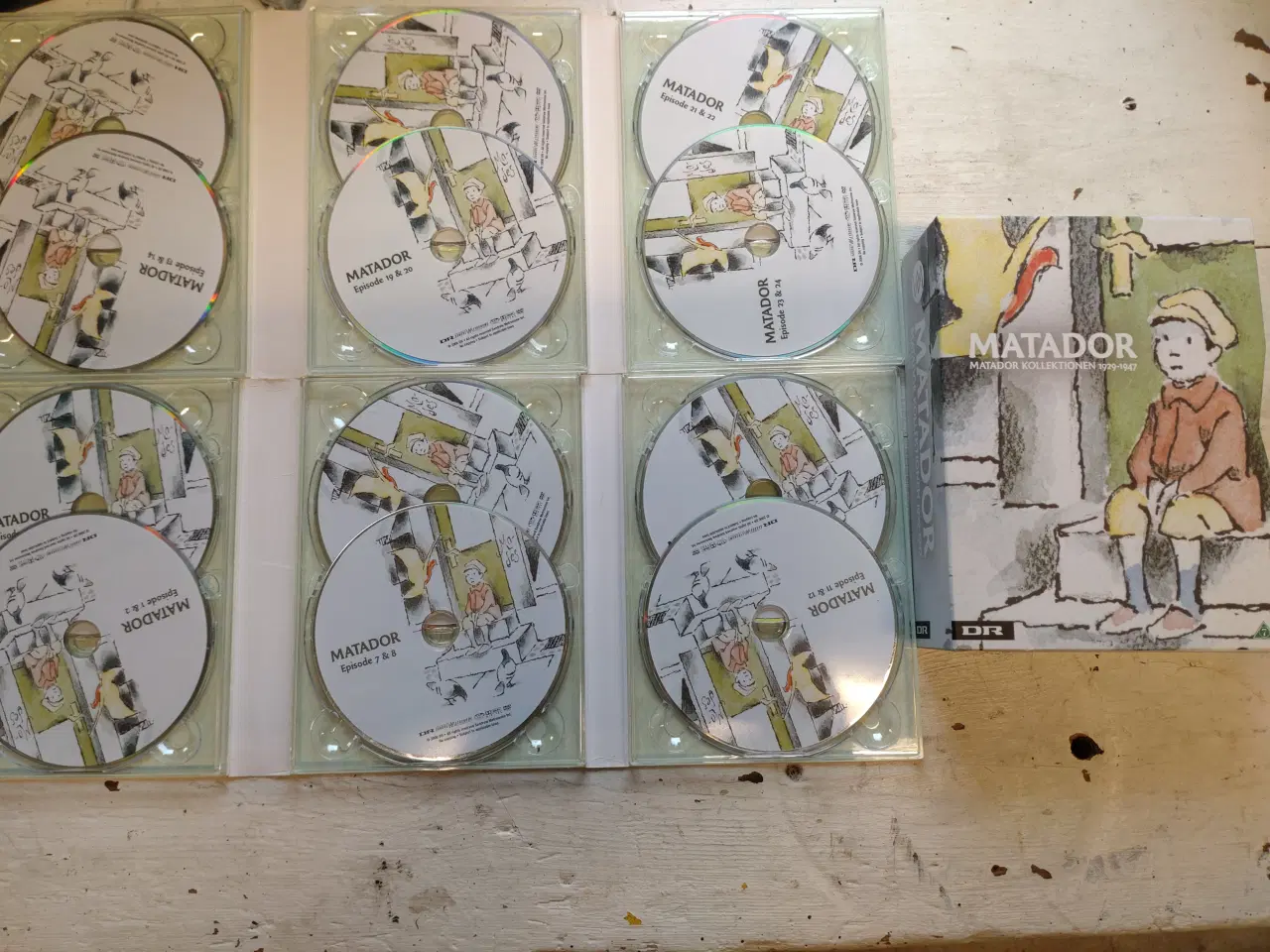 Billede 1 - Matador 12 dvd sæt 