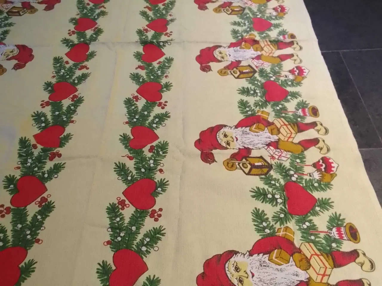 Billede 1 - Daells bolighus yndig juledug