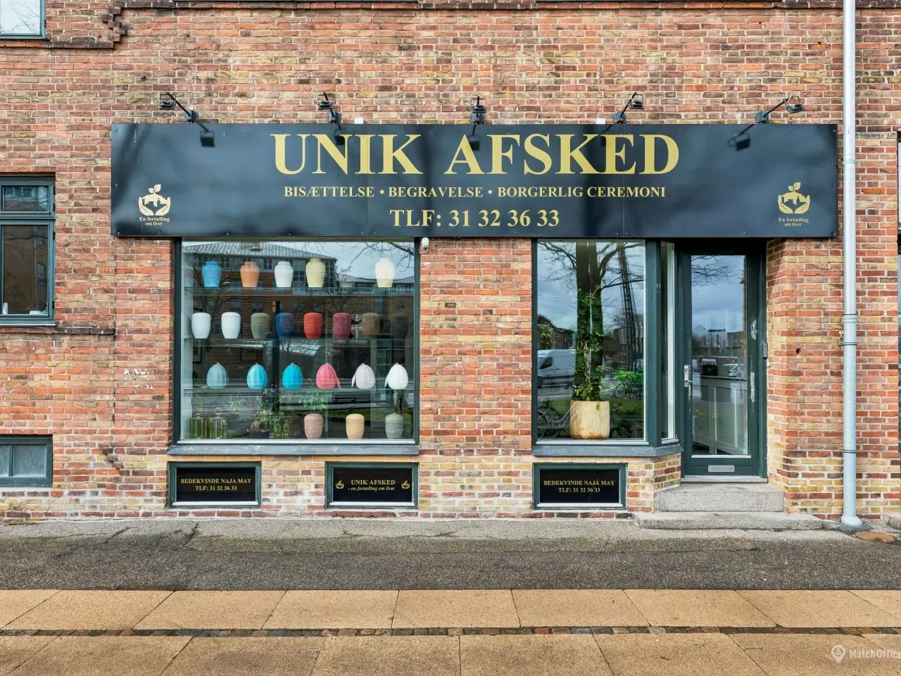 Billede 1 - 55 m² flot butik + højloftet kælder