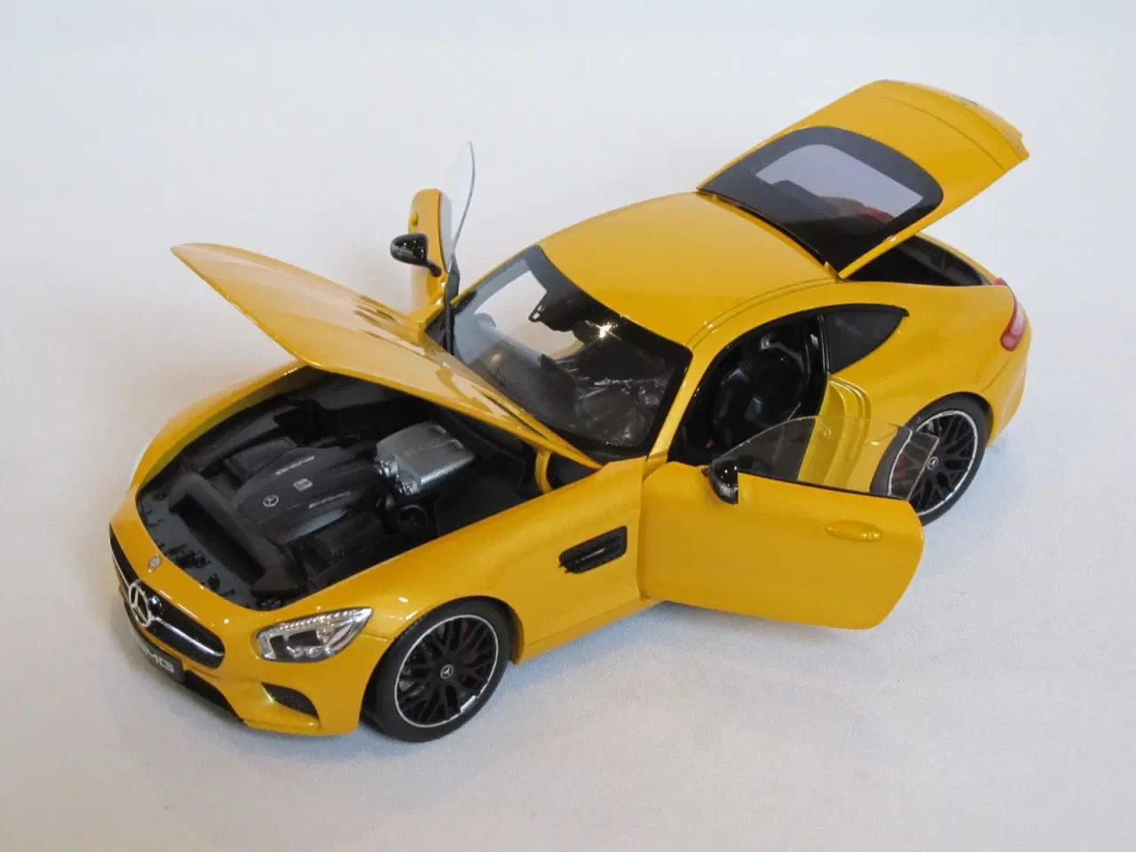 Billede 7 - 2015 Mercedes Benz AMG GT S 1:18 