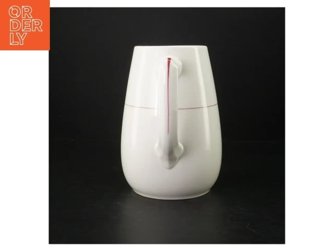 Billede 3 - Hvid porcelænskande med rød kant (str. H. 20 cm. ø. 13,5 cm)