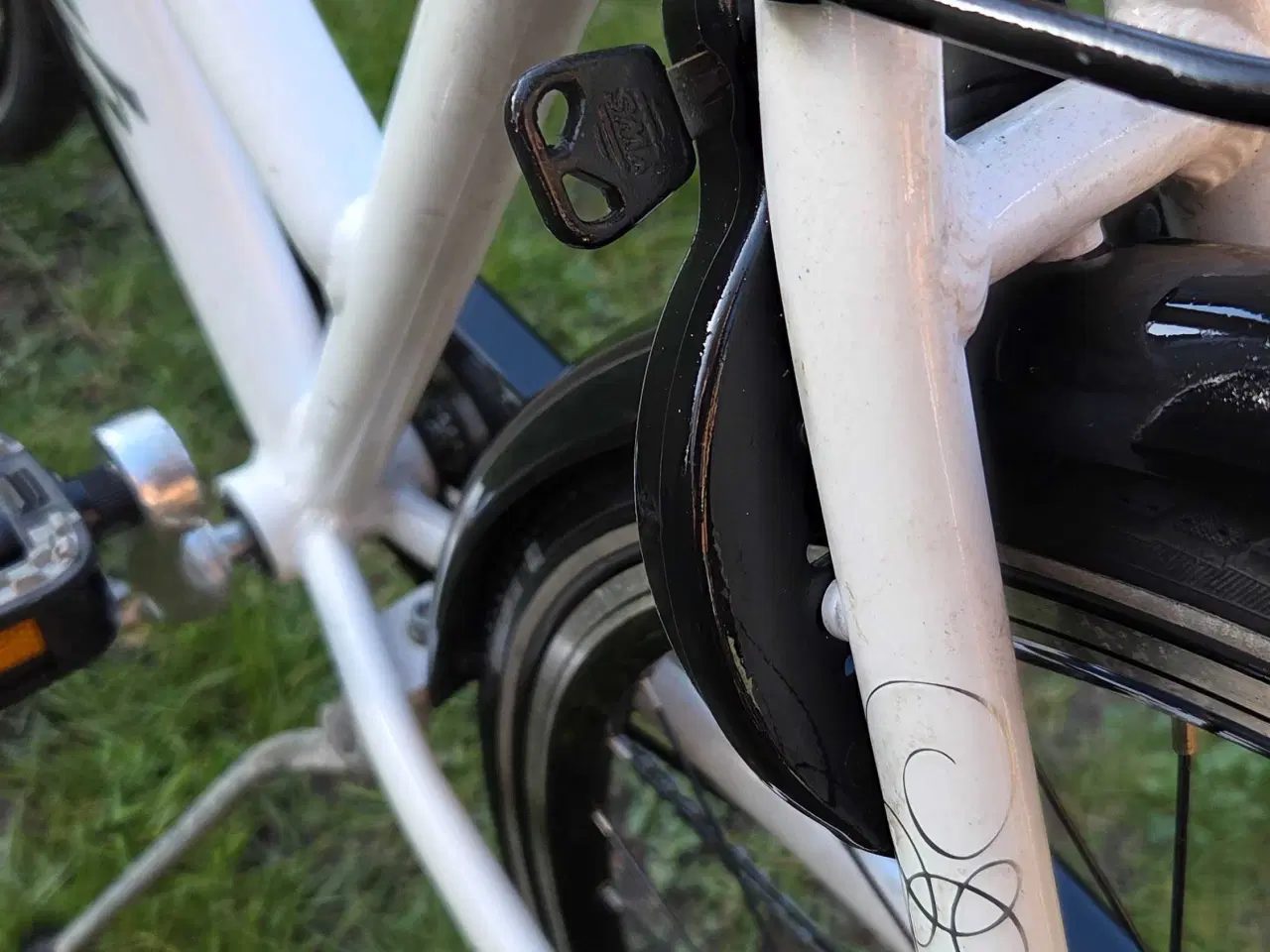 Billede 5 - RALEIGH 28" 7 gear. Nye dæk. Lås medfølger. For- o