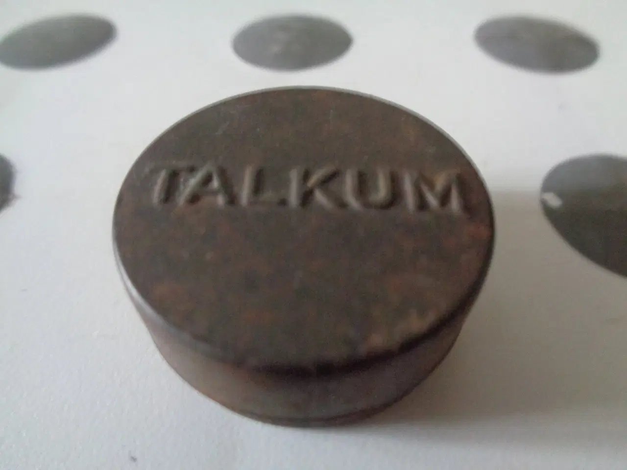 Billede 8 - Talkum metal dåse 