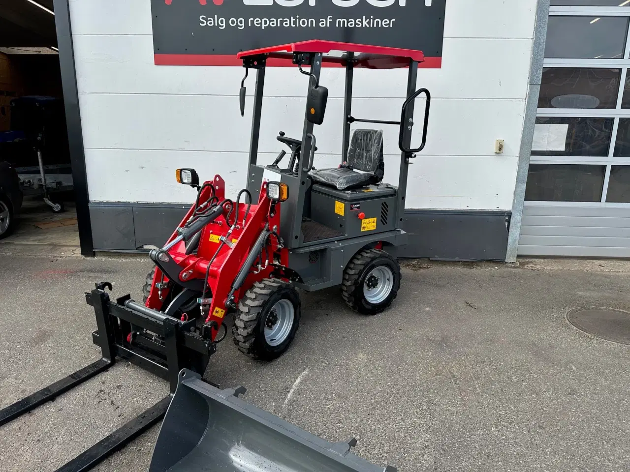 Billede 3 - HZM 805E - Inkl. Skovl og pallegafler