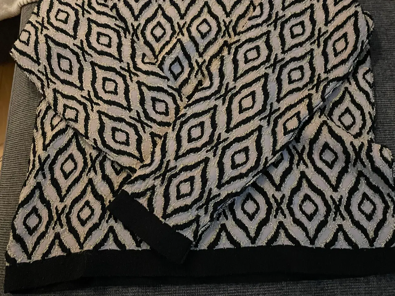 Billede 1 - Flot striktrøje