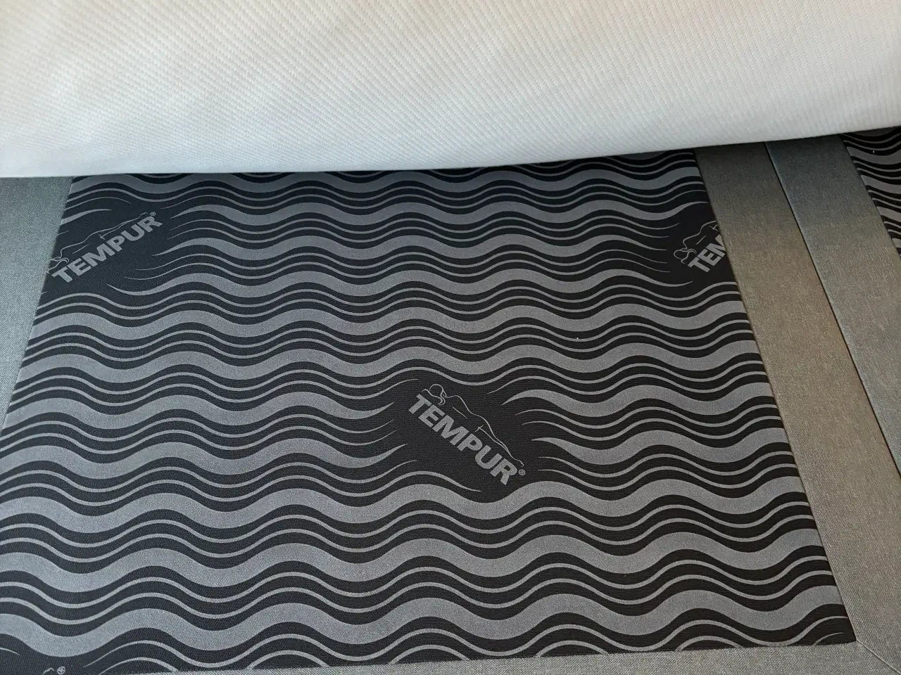 Billede 2 - Flot kontinental seng fra Tempur