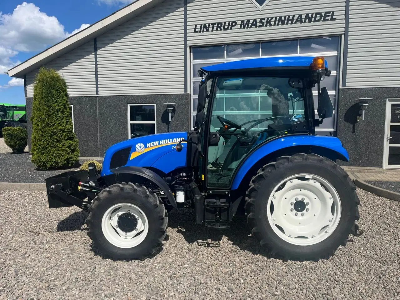 Billede 10 - New Holland T4.75 S Med frontlift