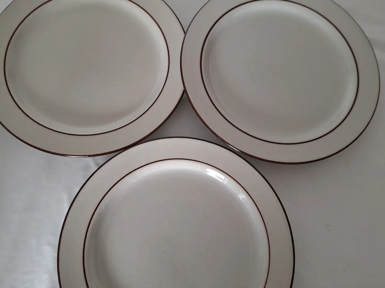 Billede 4 - Tallerkener