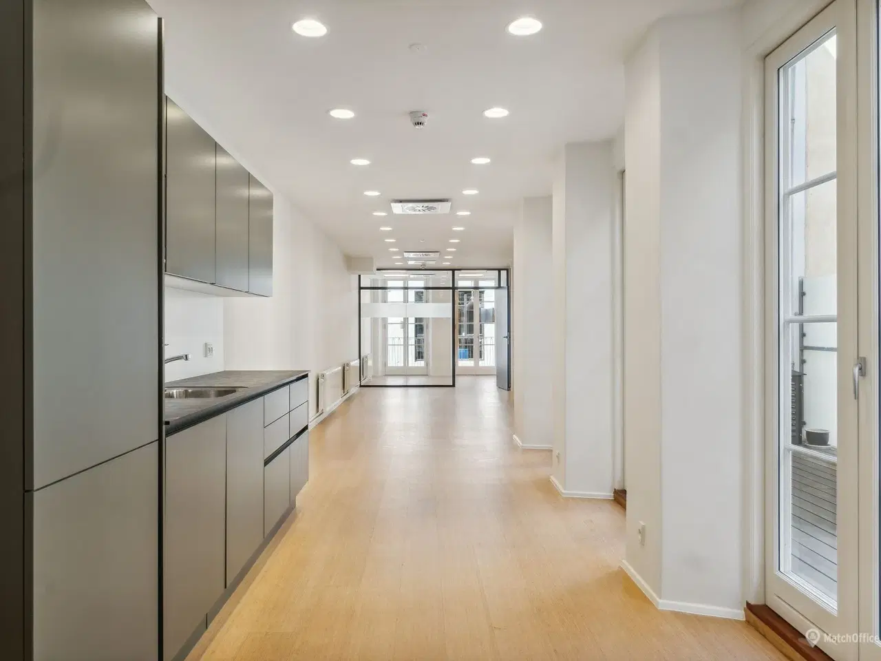 Billede 5 - INGEN BINDING - Flot og indbydende kontorlejemål på 152 m²