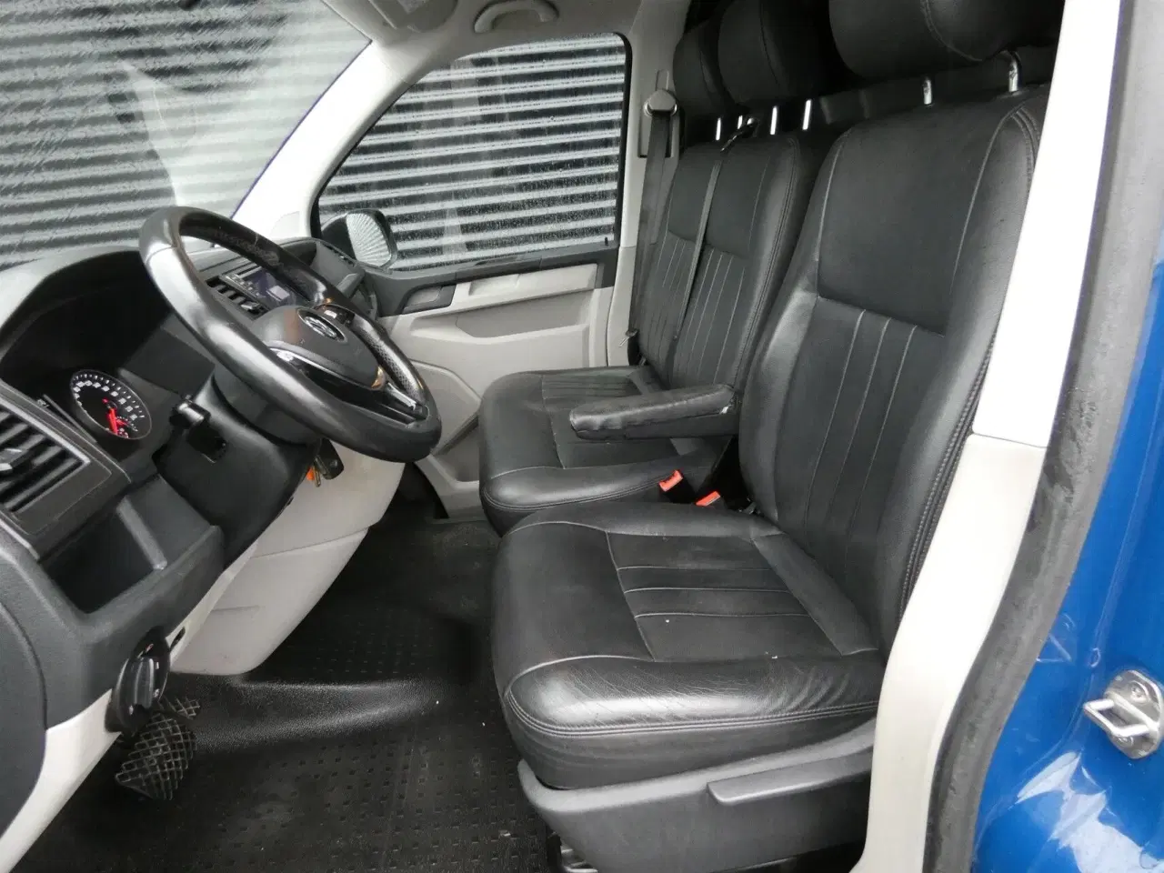 Billede 10 - VW Transporter Lang 2,0 TDI BMT DSG 150HK Van 7g Aut.