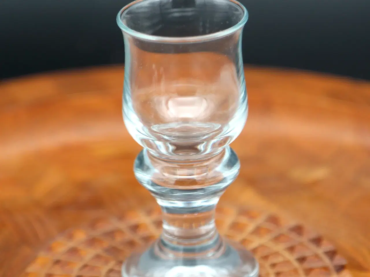 Billede 2 - Holmegaard Tivoli Cph. snapseglas – Per Lütken