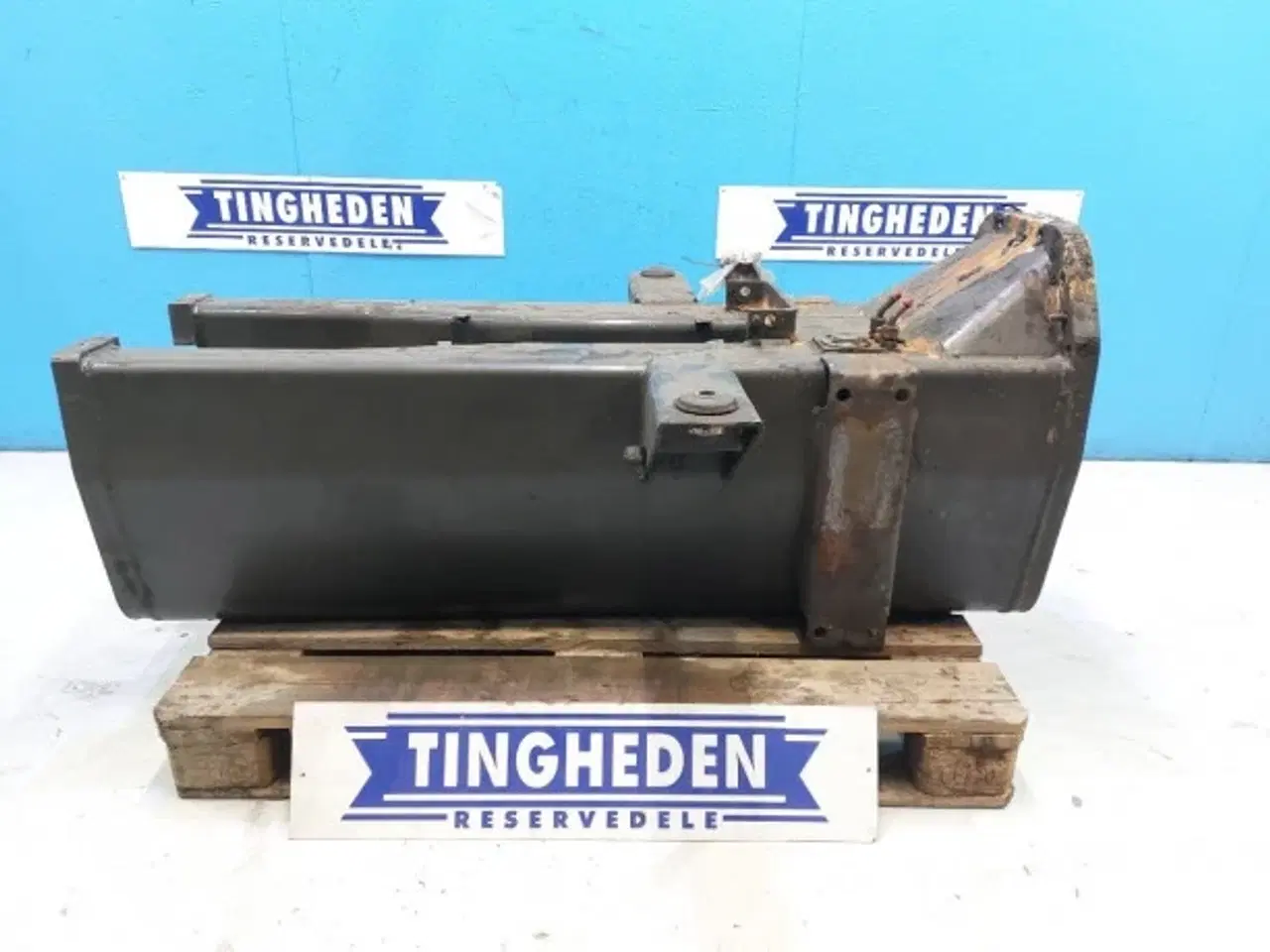 Billede 1 - Valmet 705 Dieseltank 30035010