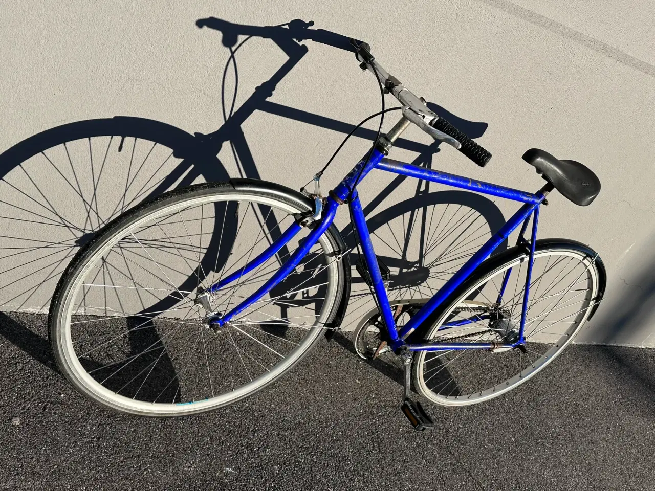 Billede 5 - Mørkeblå MBK herrecykel – retro klassiker med 3 ge