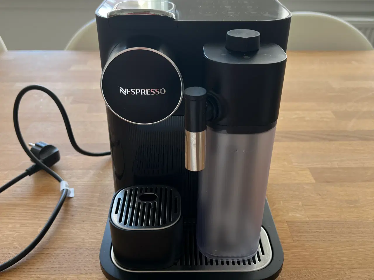 Billede 1 - Nespresso DeLonghi Lattissima One Kaffemaskine 