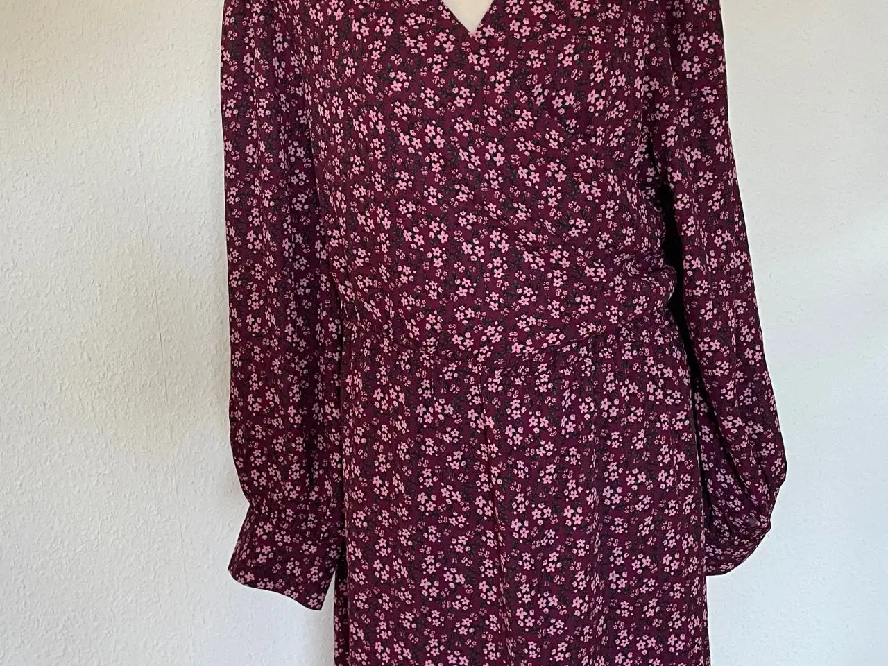 Billede 1 - Flot kjole fra Fashion Union, str. 50