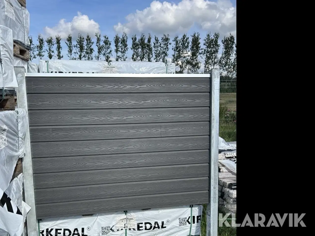 Billede 2 - Komposithegn sort med alu stolper, 10 fag