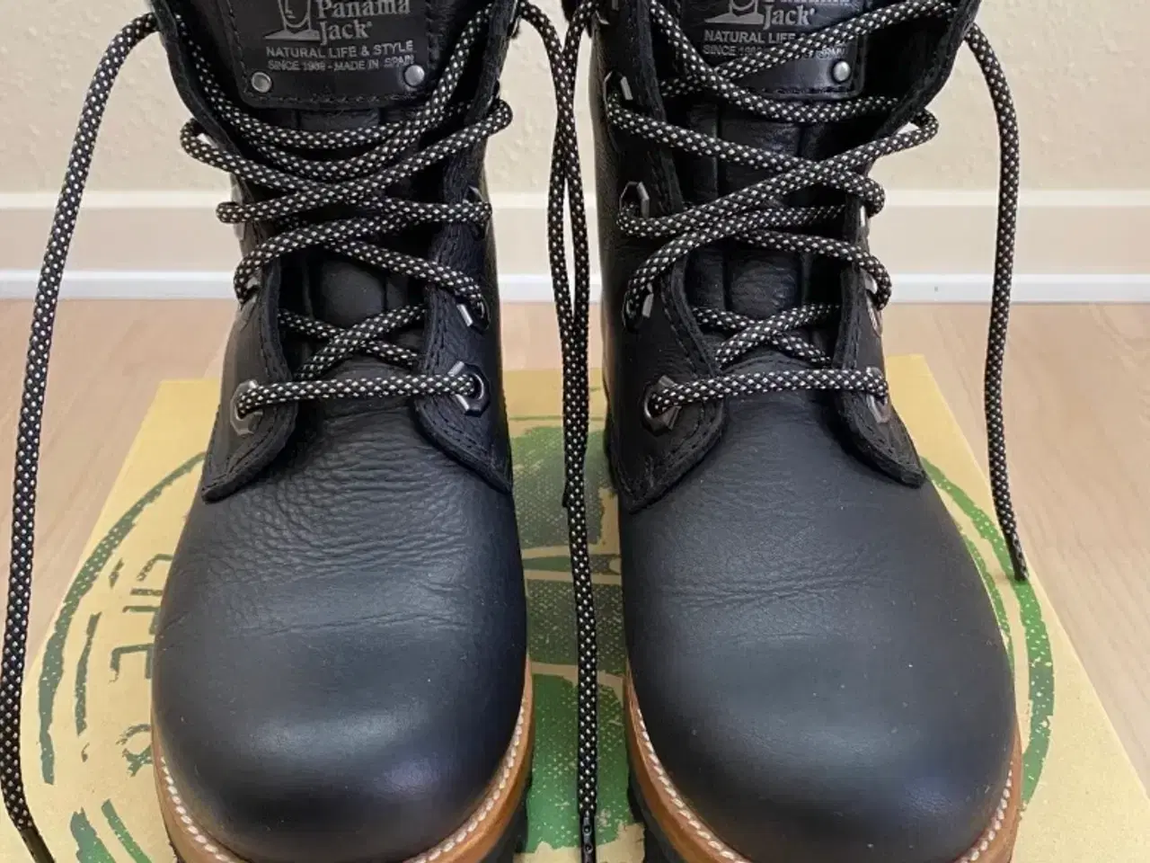 Billede 2 - Sorte vinterstøvler