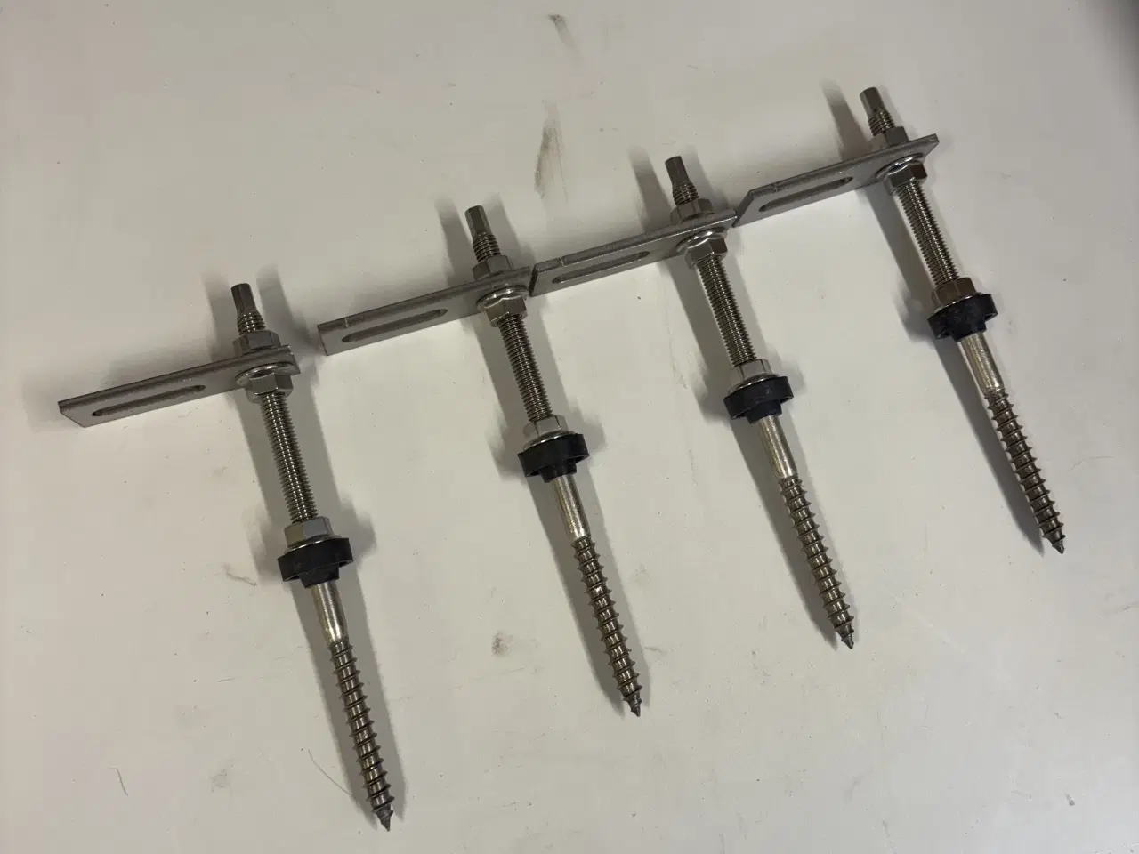 Billede 2 - 200 mm stokskruer til solcelle skinner