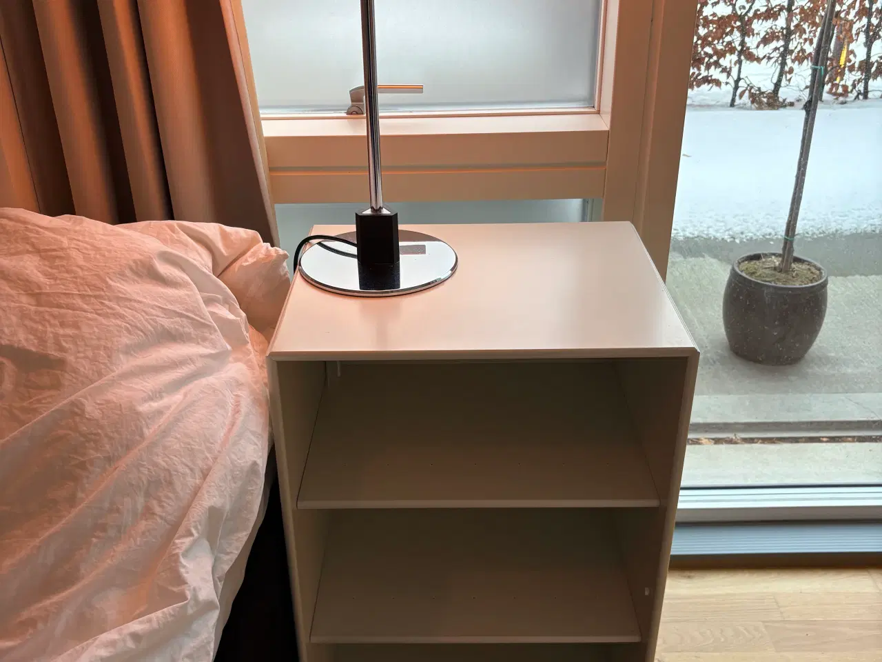 Billede 3 - Montana reoler, sokler og låge 