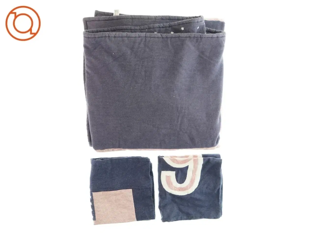 Billede 2 - Tæppe med 2 matchende pudebetræk