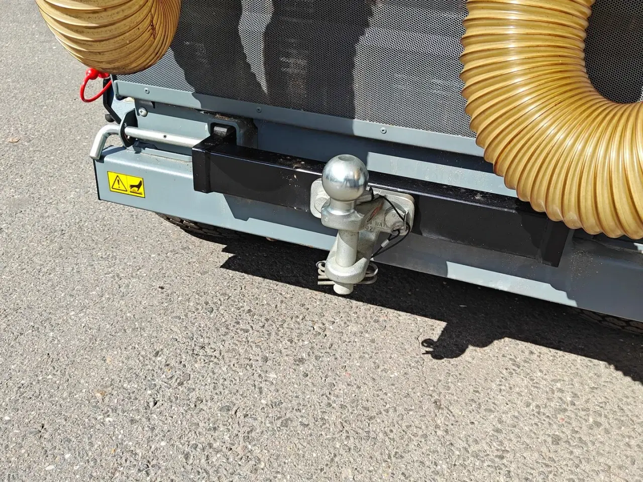 Billede 6 - Kärcher MIC 26 Med komplet feje/sug