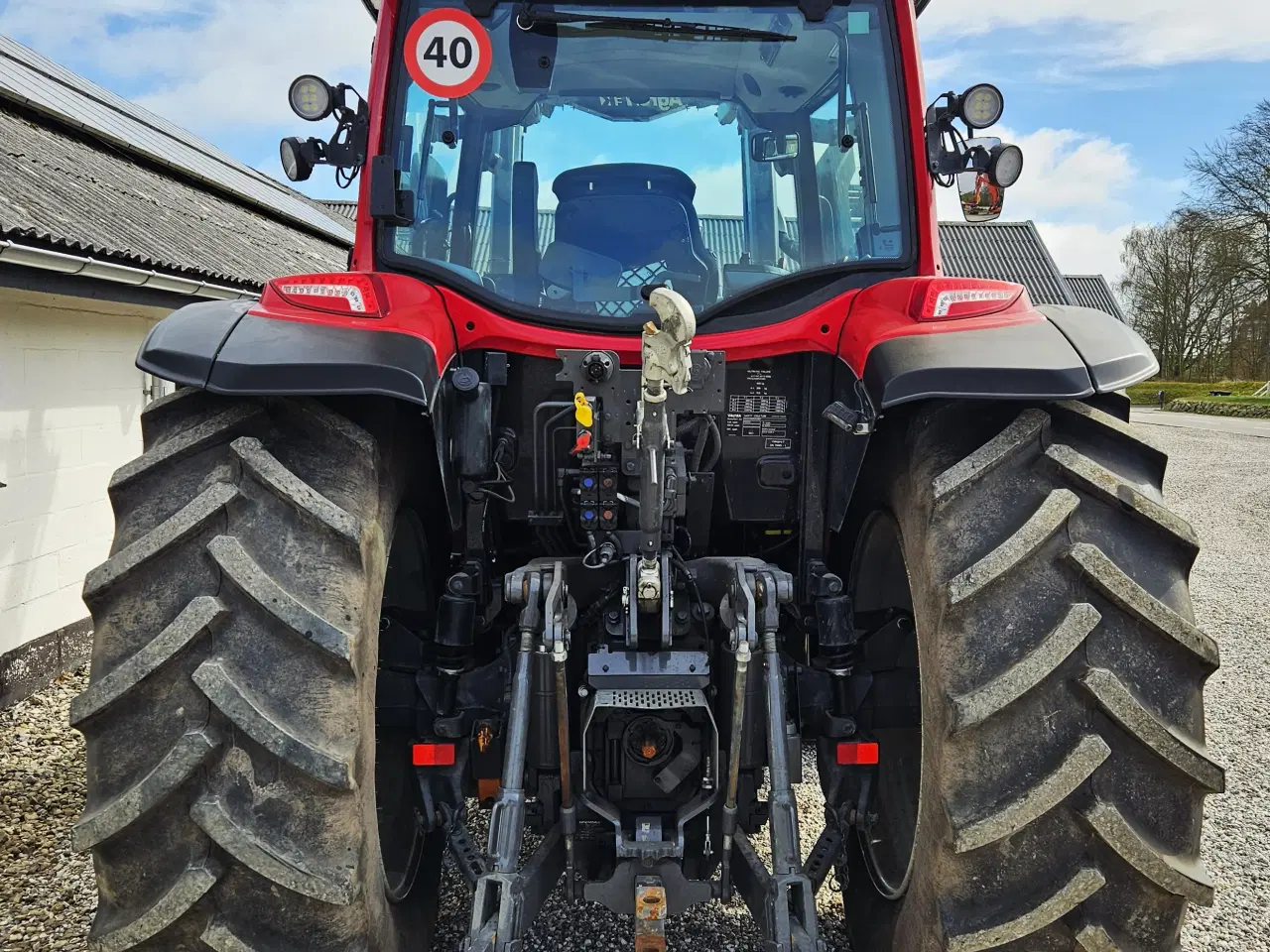 Billede 6 - Valtra G135 / 650 timer / år 2024 / frontlæsser