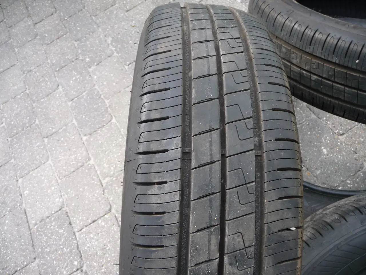 Billede 4 - Sommerdæk - Goodyear 175/65 R17