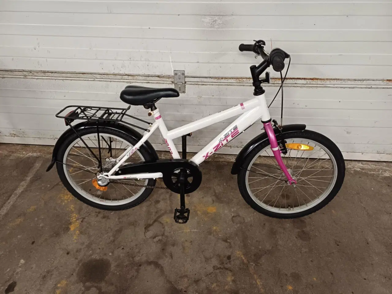 Billede 2 - Pigecykel med 3gear 