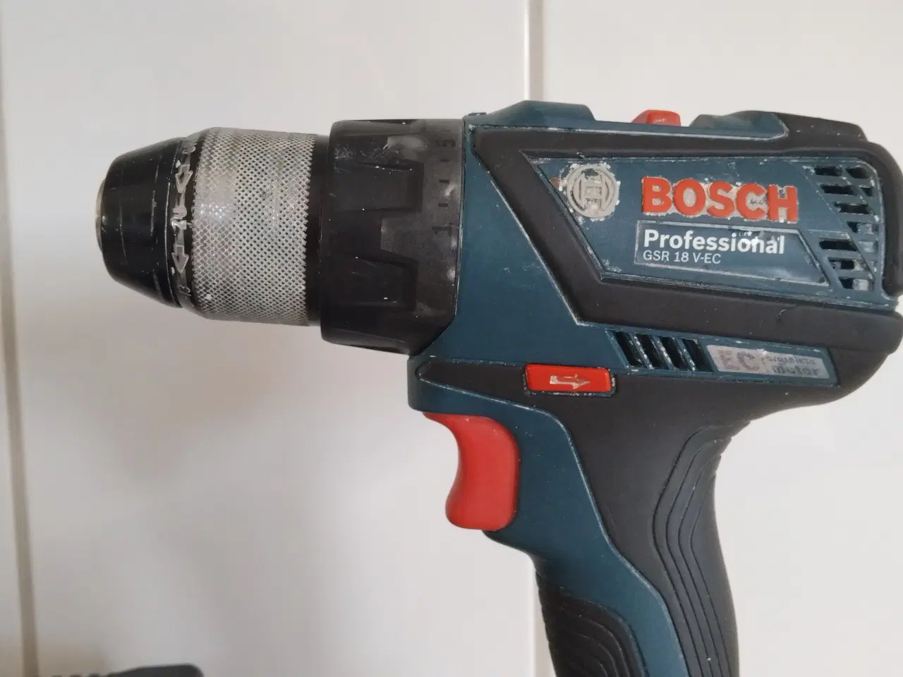 Billede 4 - Til salg er en brugt Bosch Professional GSR 18 V-E
