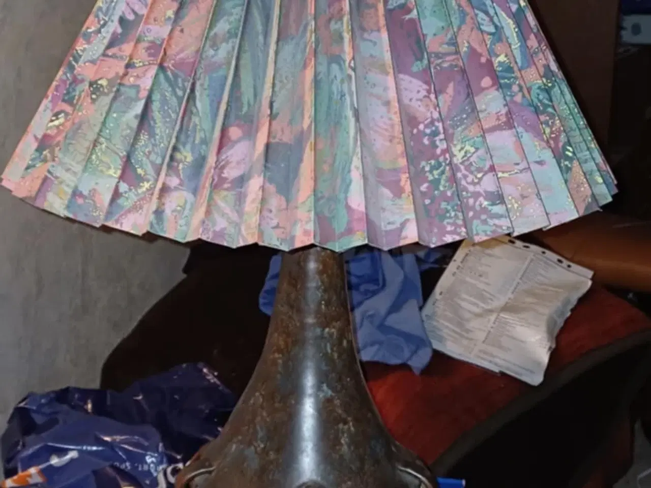 Billede 2 - Bordlampe i keramik