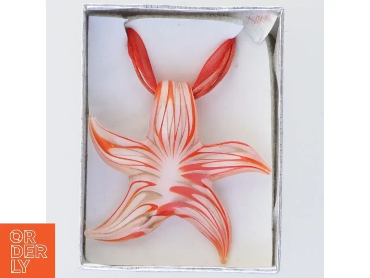 Billede 1 - Halskæde med håndlavet italiensk glassmykke (str. Kasse 9 x 6 cm)