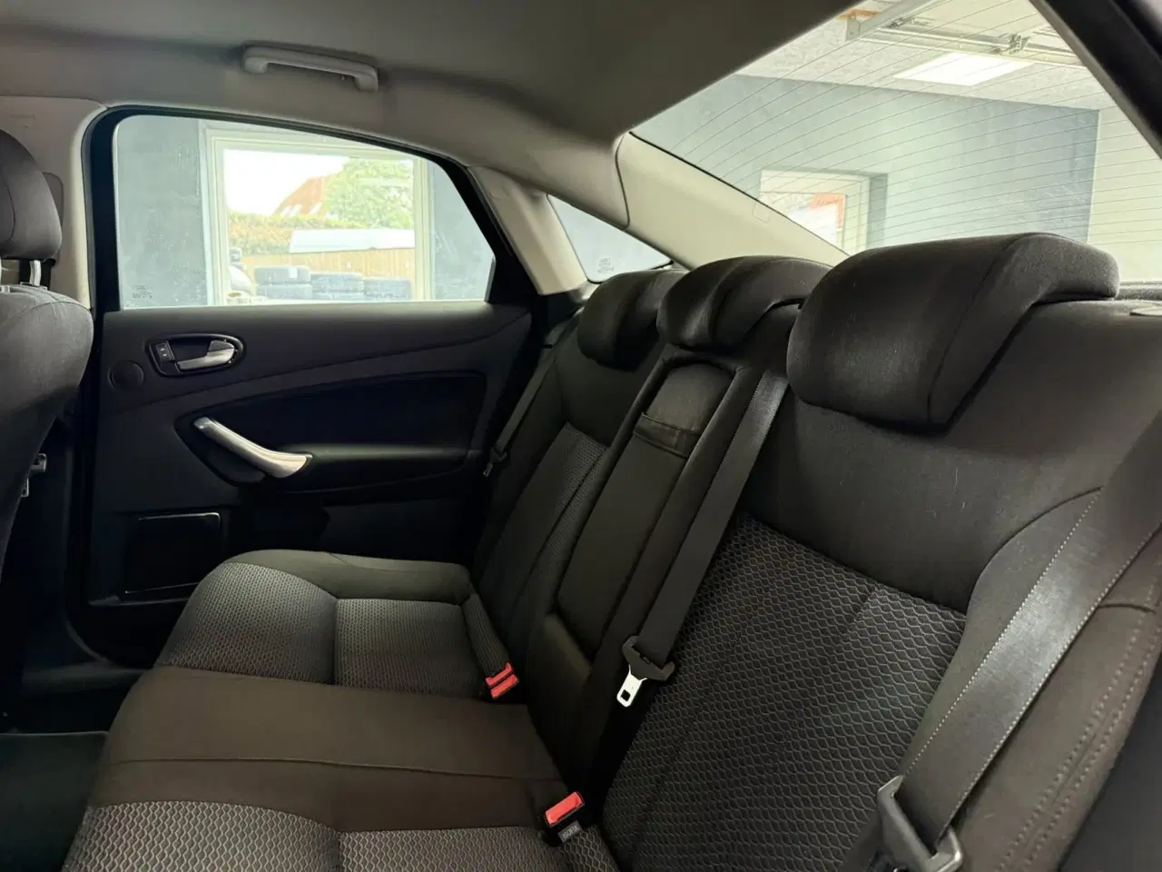 Billede 13 - Ford Mondeo 2,0 Ghia 145HK 5d