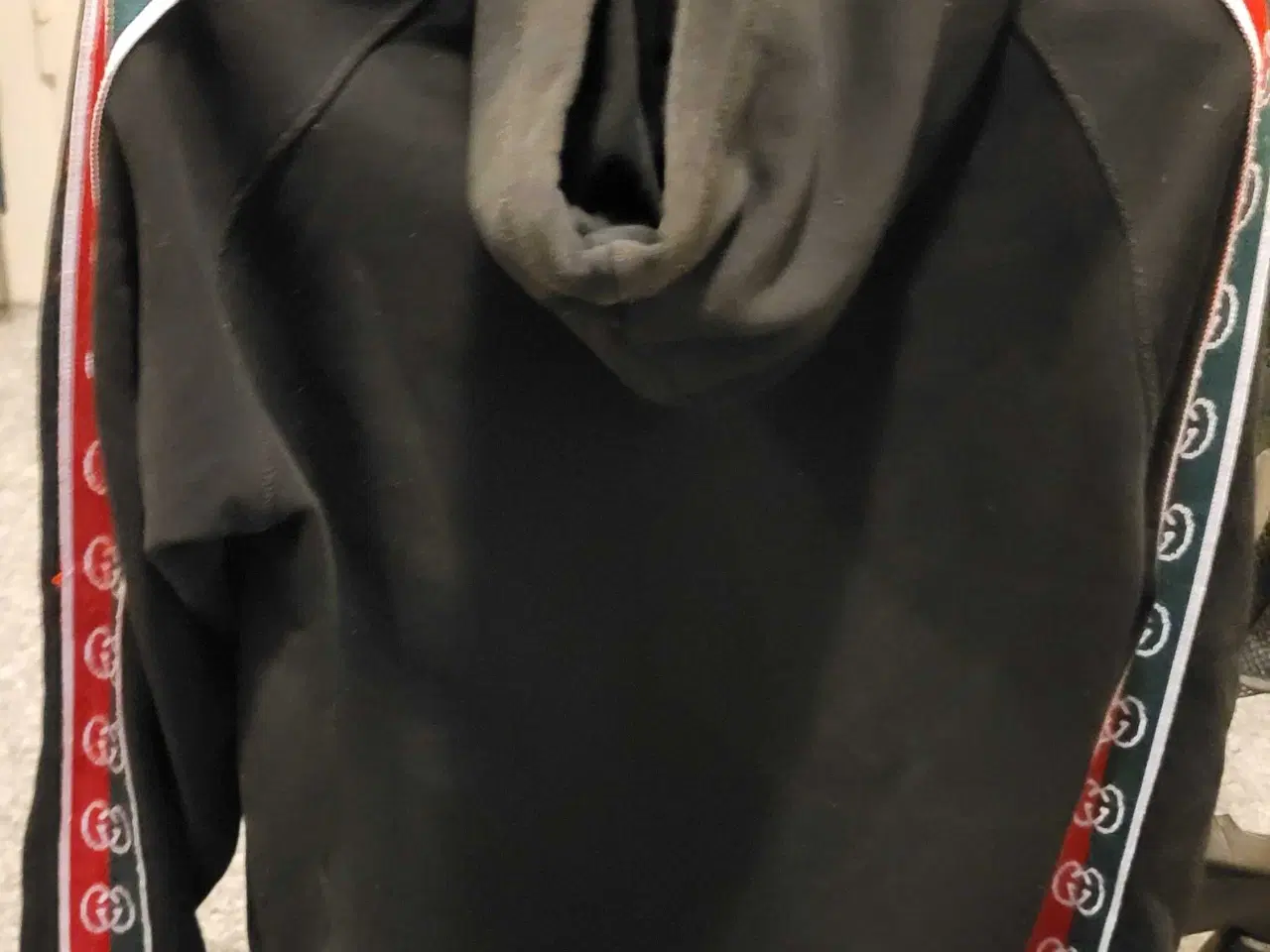 Billede 2 - Gucci hættetrøje M/L