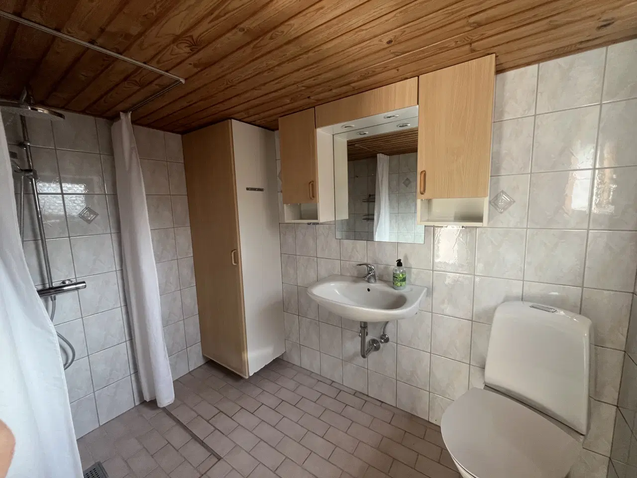 Billede 5 - Hus med udestue og brændeovn