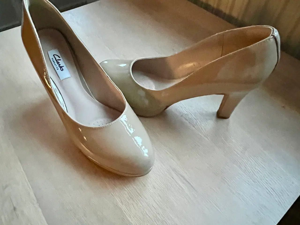 Billede 1 - Høje sko