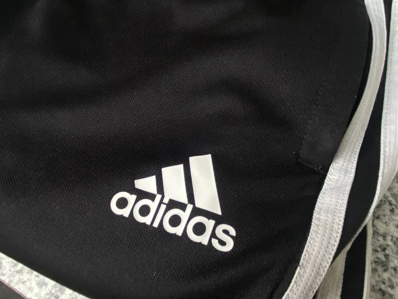 Billede 8 - Adidas bukser