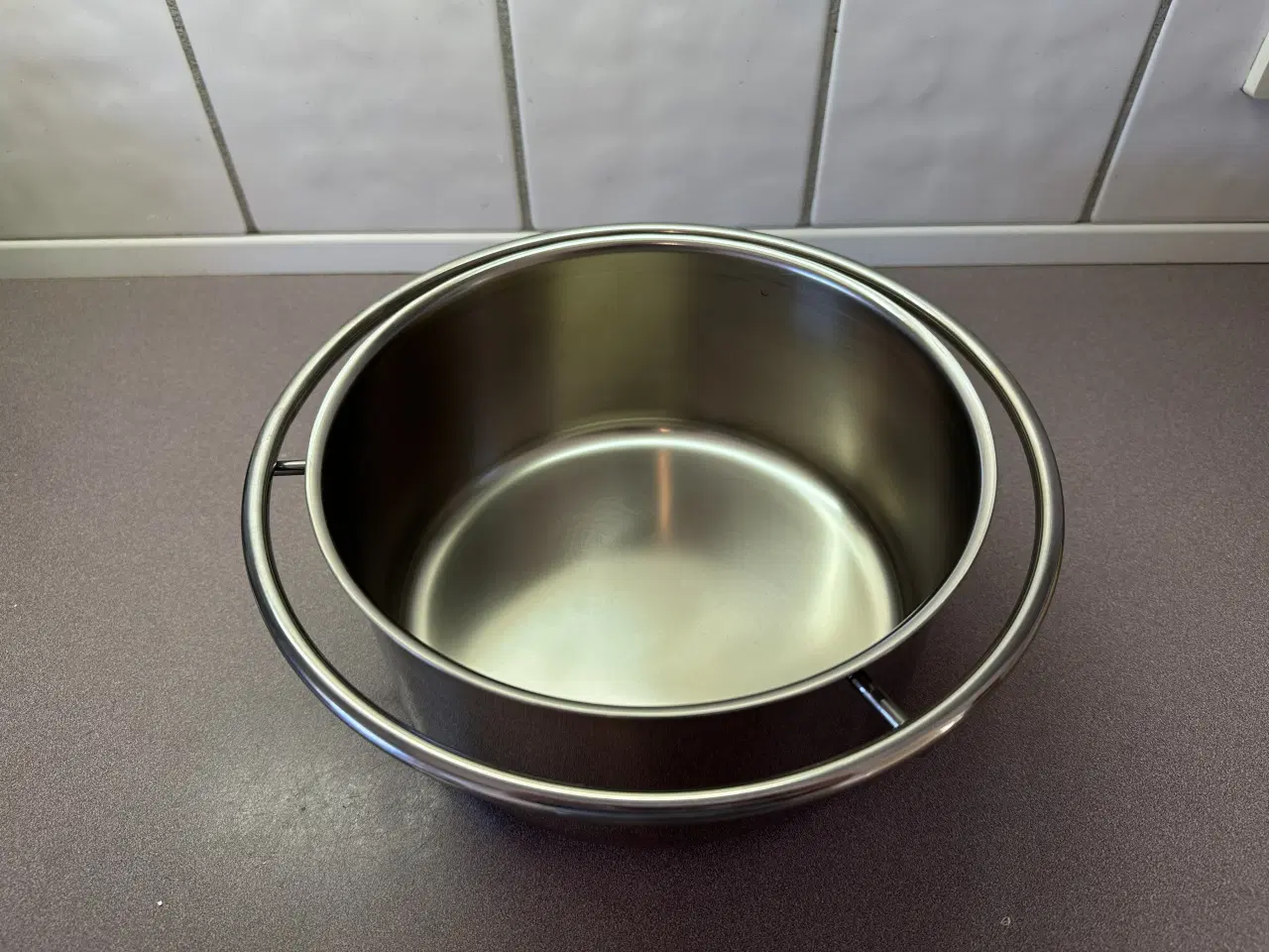 Billede 6 - Unik Danish Steel House gryde med ekstra træskål 