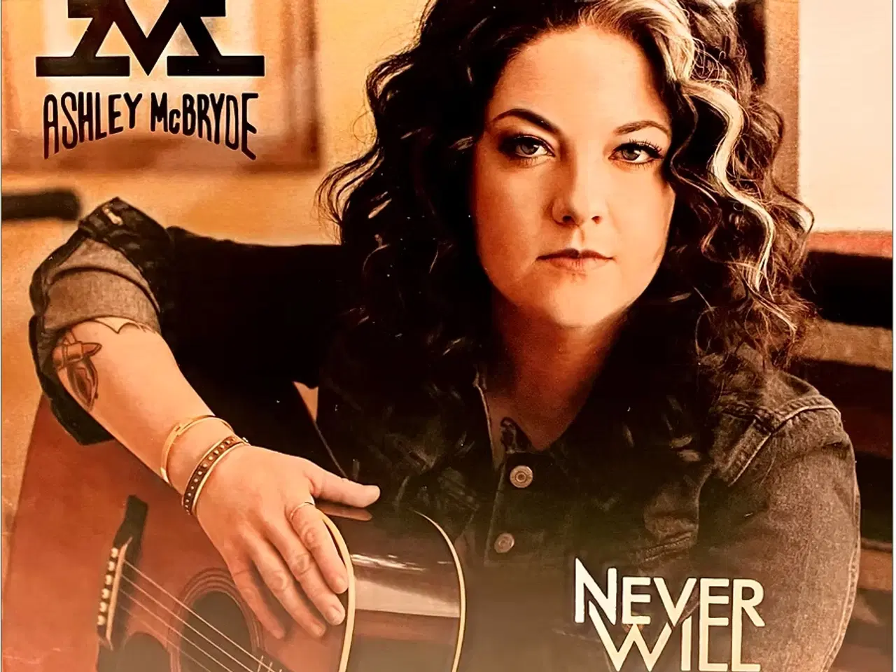 Billede 1 - Ashley McBryde – Never Will