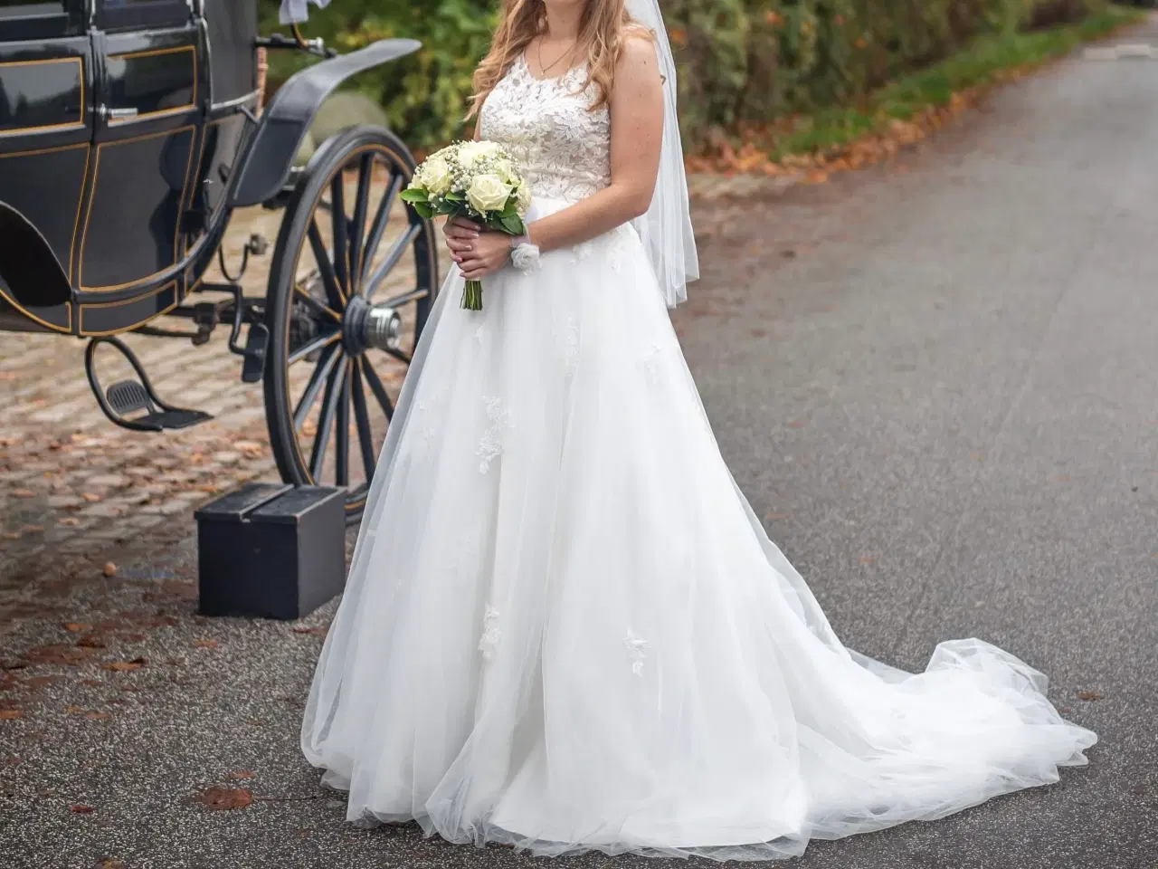 Billede 1 - Brudekjole