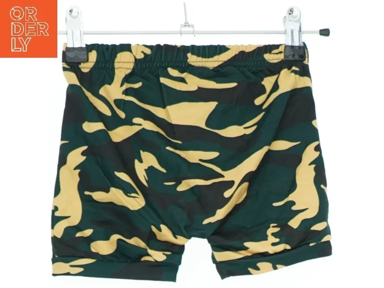 Billede 2 - Kamouflage Mønster Shorts (str. 92)