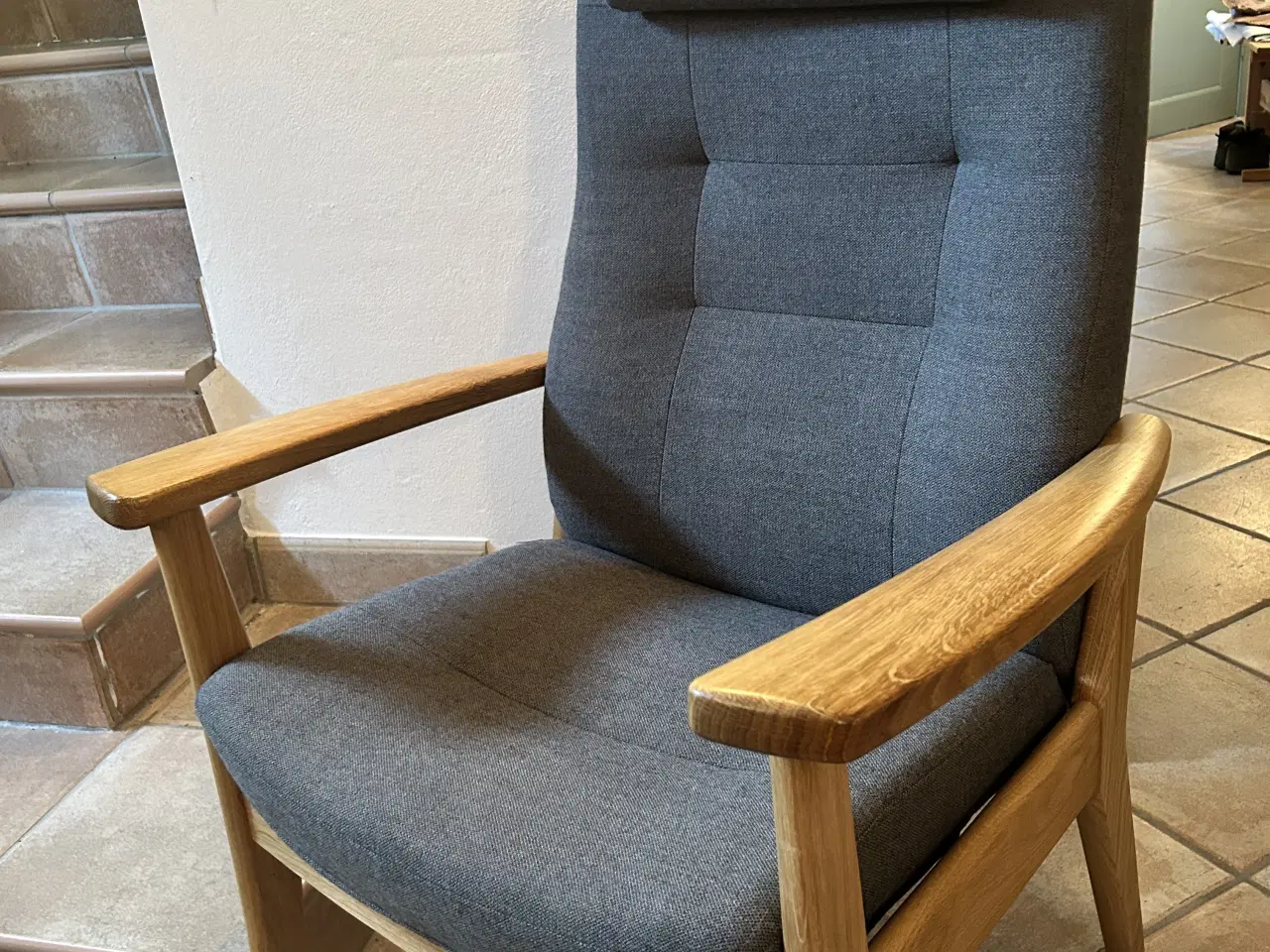 Billede 2 - Farstrup lænestol - fremstår som ny