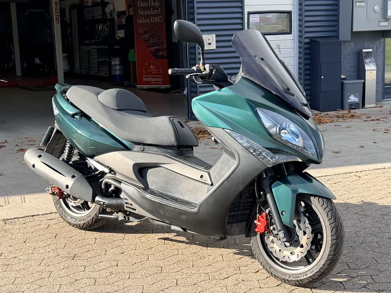 Billede 1 - Nysynet 500 kubik Maxiscooter. Kymco Xciting