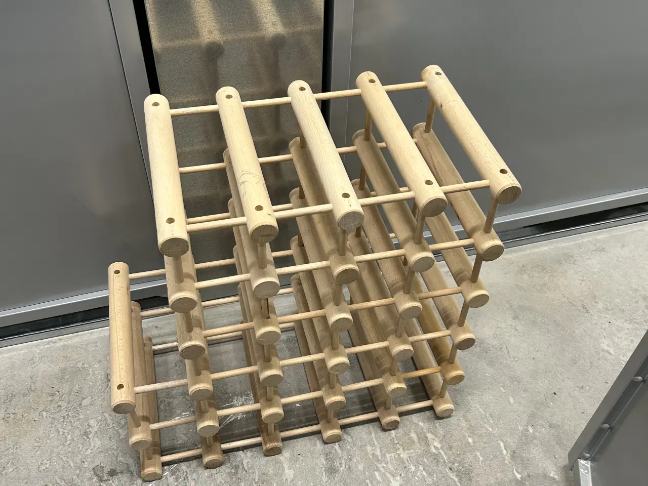 Billede 1 - Vinreol i træ