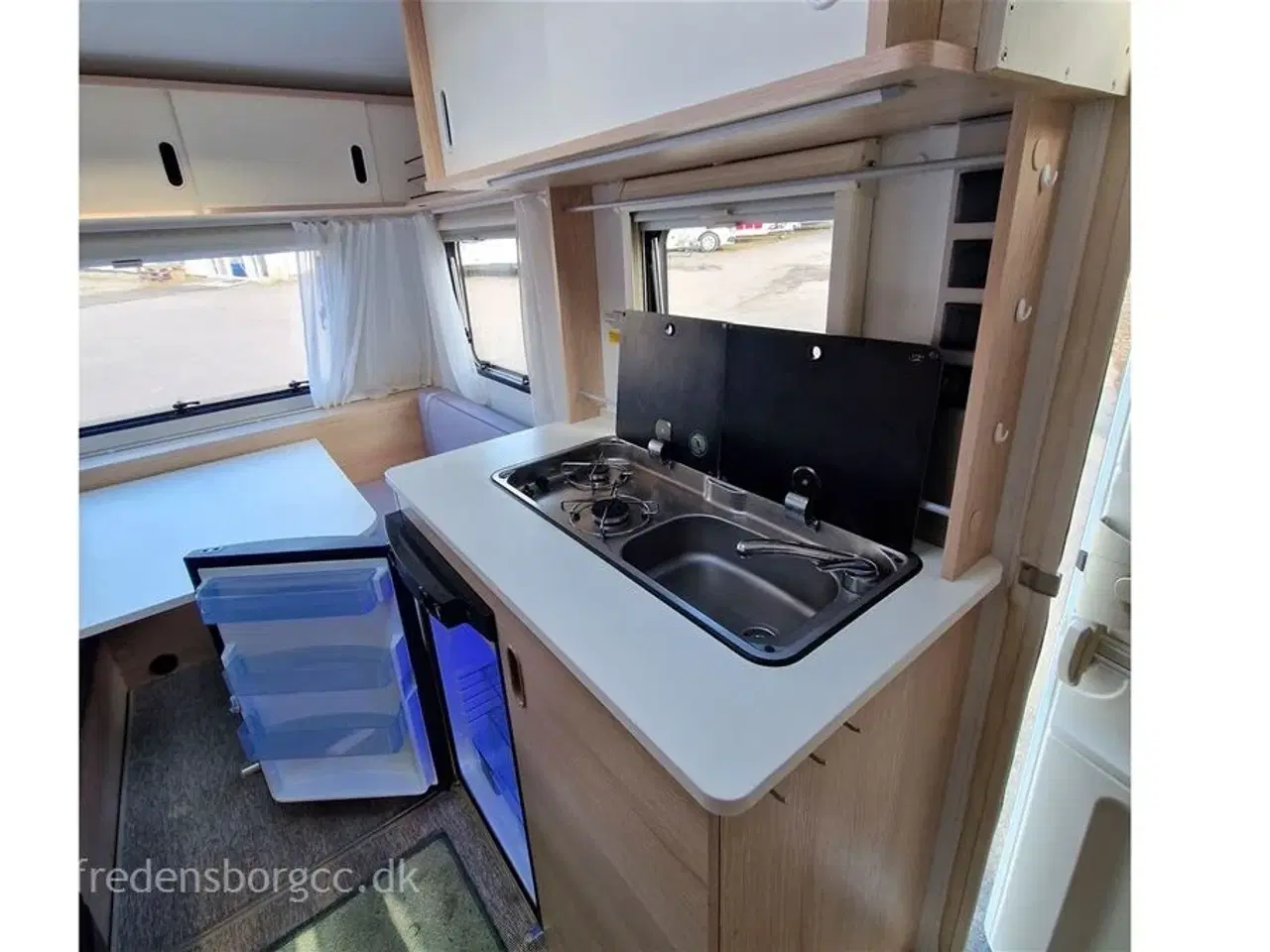 Billede 7 - 2020 - Adria Aviva 360 DK   KØJEVOGN MED LAV VÆGT OG MEGET UDSTYR.