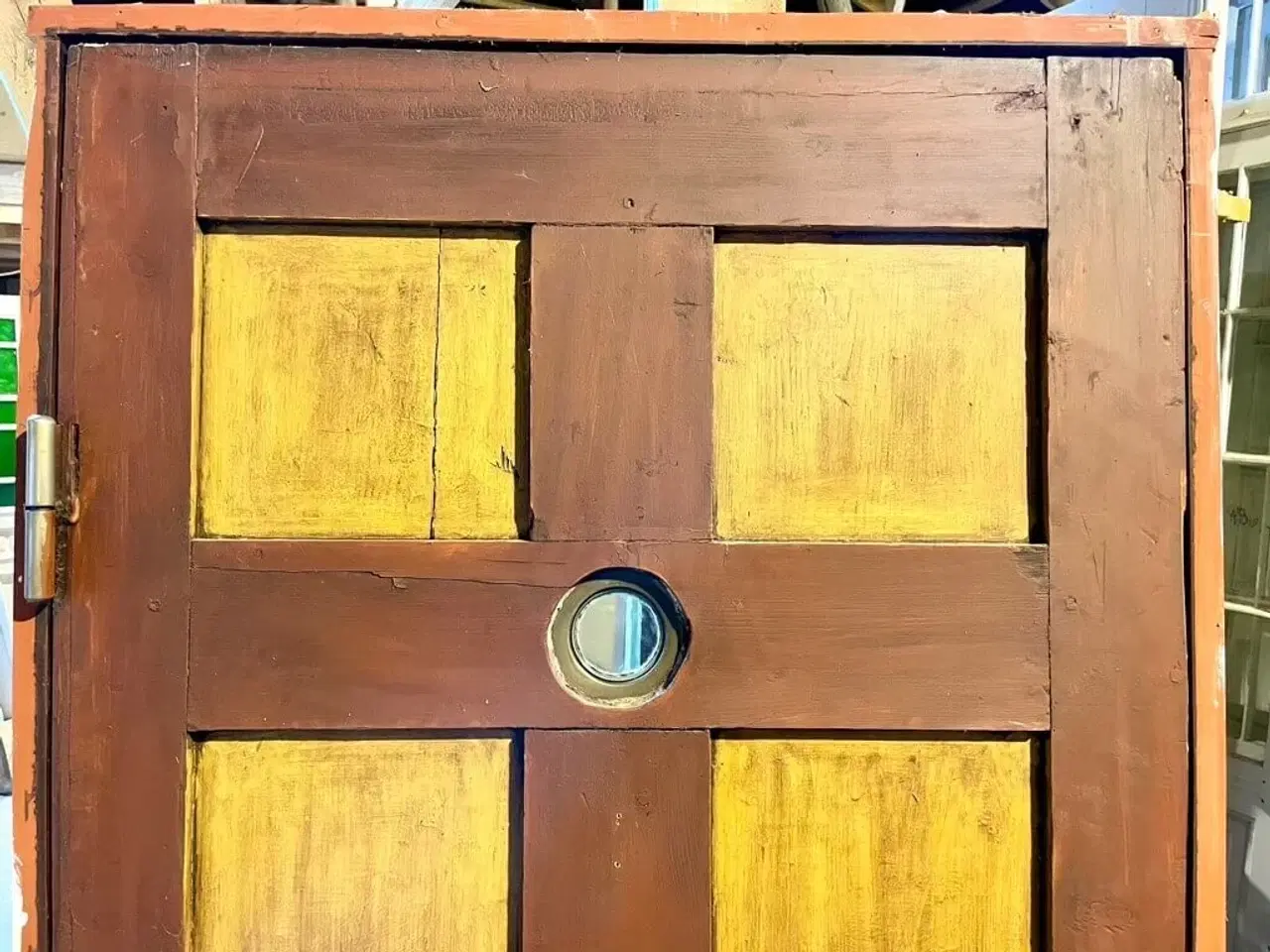 Billede 4 - Original fyldningsdør m. smukke fyldninger