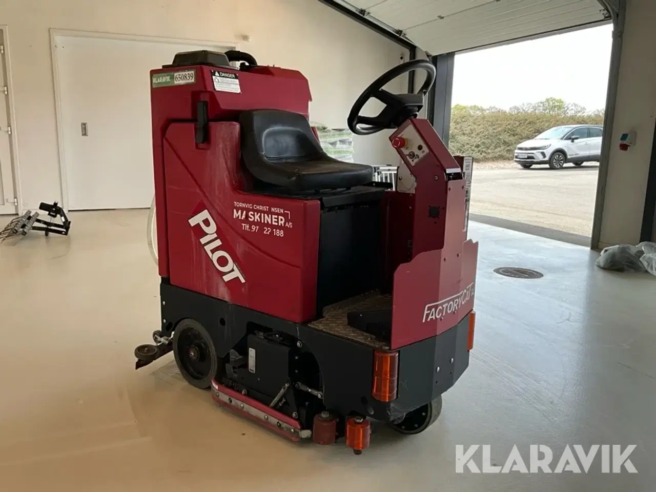 Billede 4 - Kombi / fejemaskine Factorycat Pilot 24C