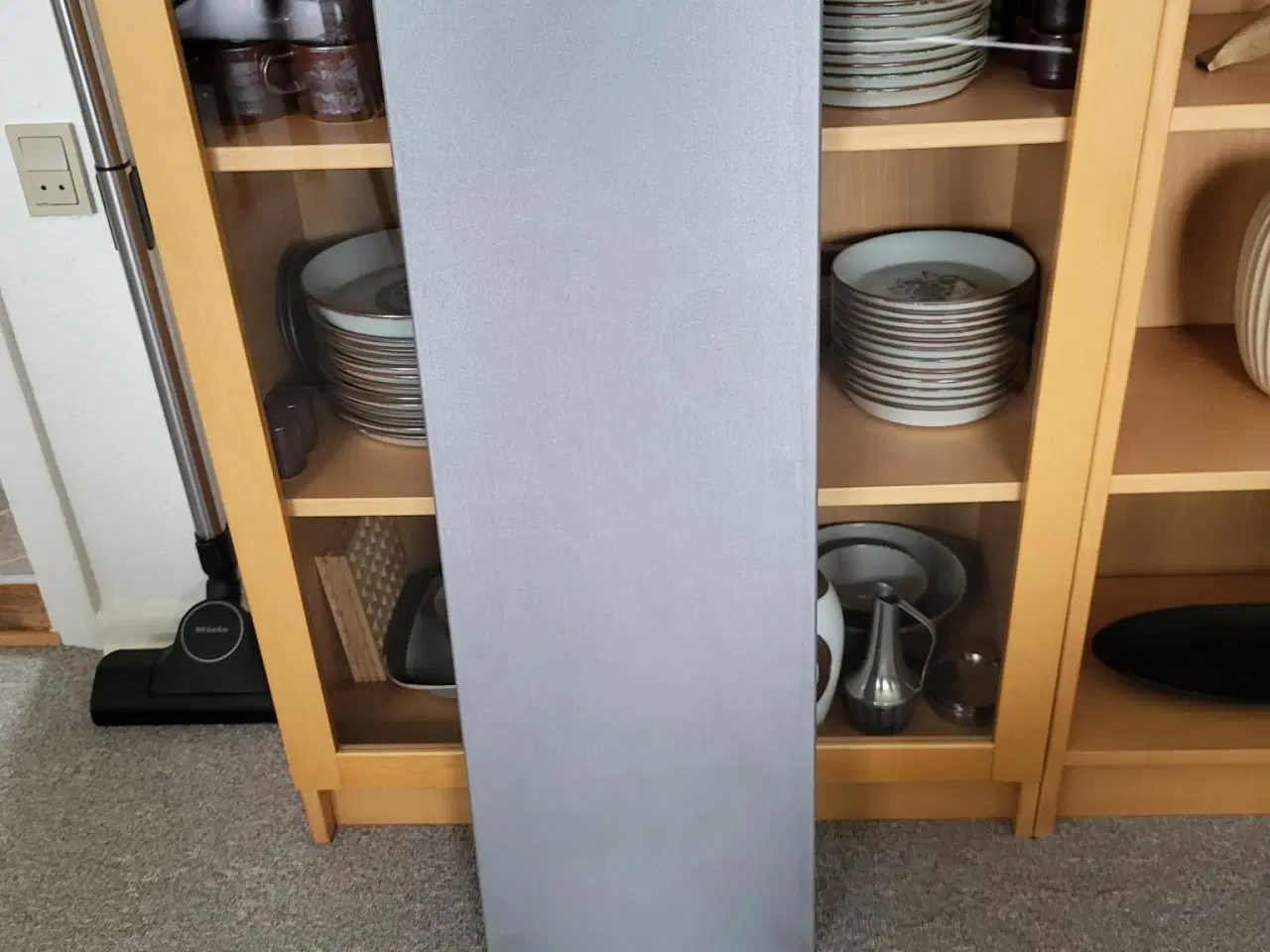 Billede 1 - Front til Beovision 10/46